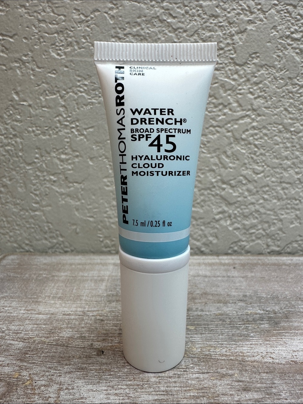 $5 🌙 Peter Thomas Roth Water Drench SPF Moisturizer EXP 2028